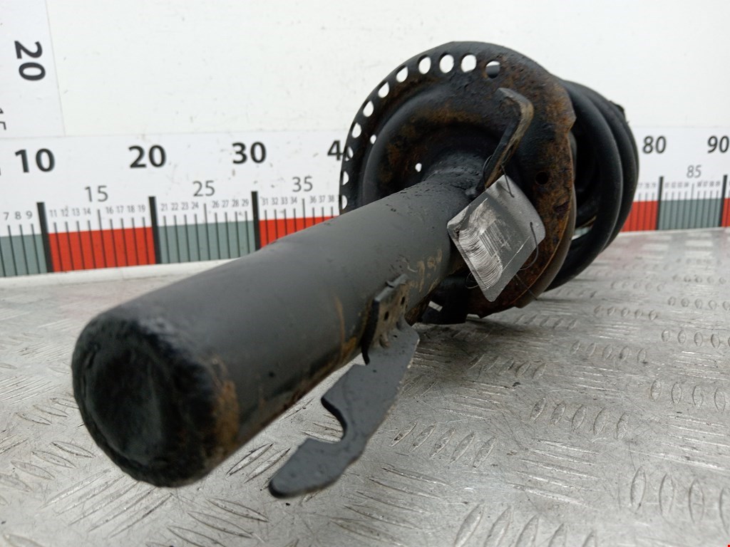 Амортизатор передний левый RENAULT Megane II 2002-2009