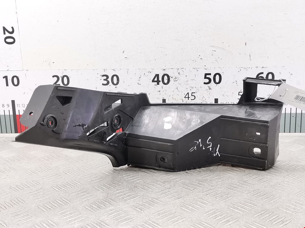 Кронштейн заднего бампера левый правый VOLKSWAGEN Polo IV 2001-2009