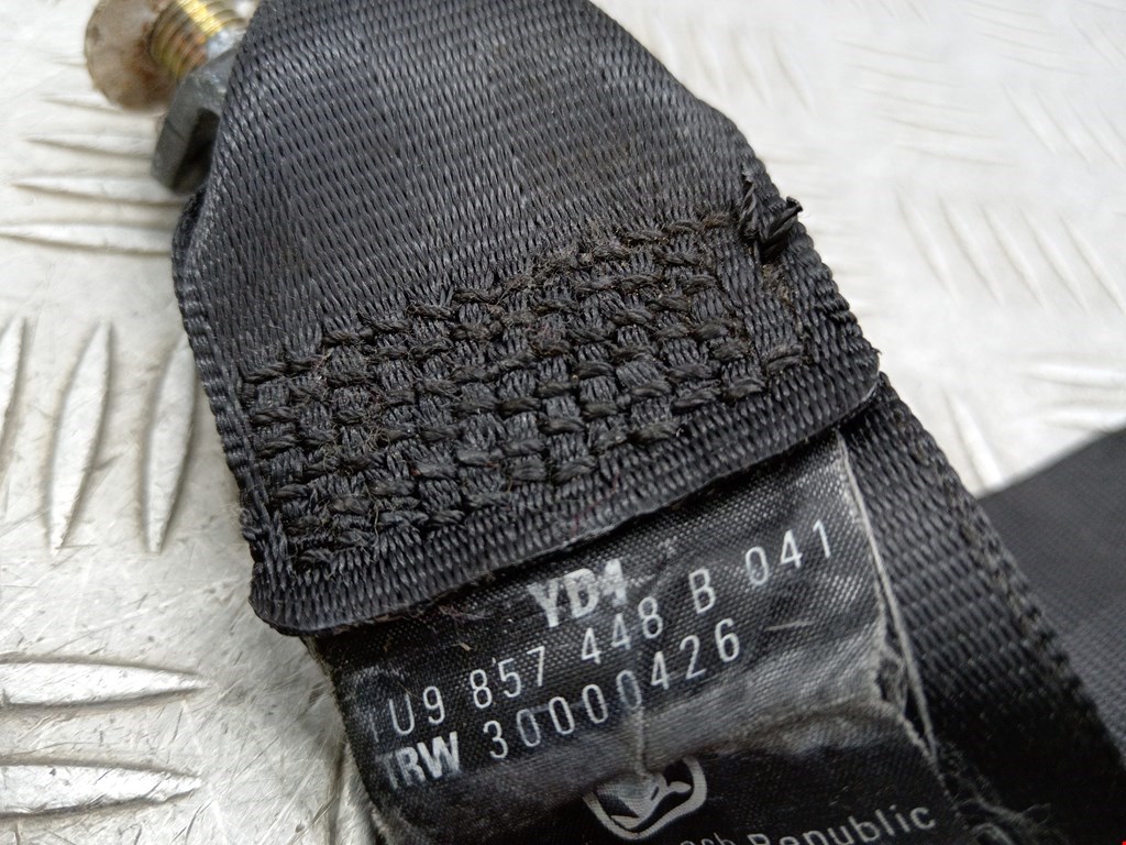 Ремень безопасности задний правый SKODA Octavia A4 1U- 1997-2010