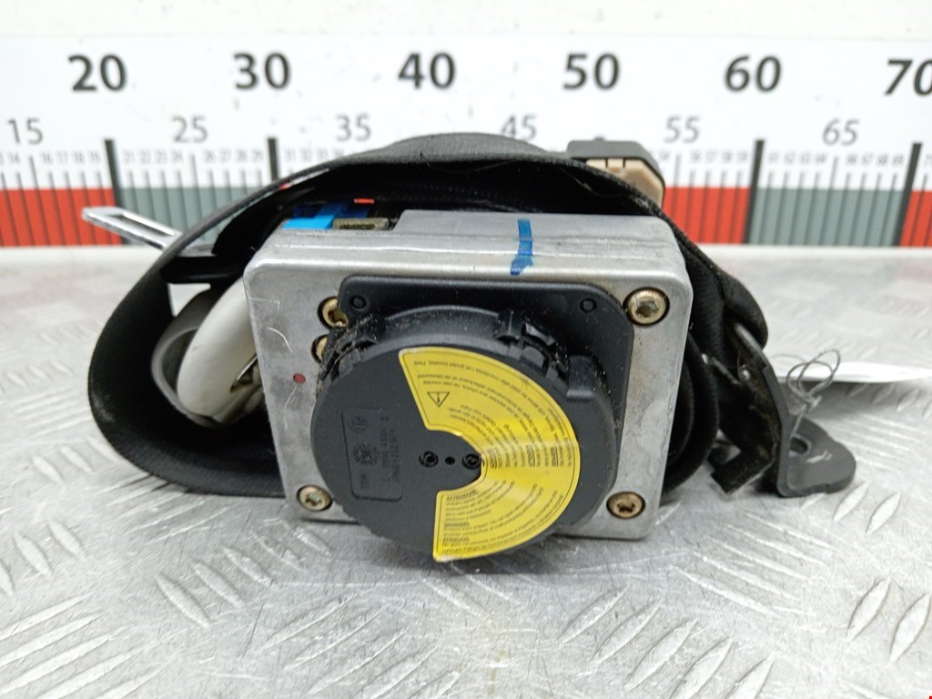 Ремень безопасности передний левый VOLKSWAGEN Golf IV 1997-2003