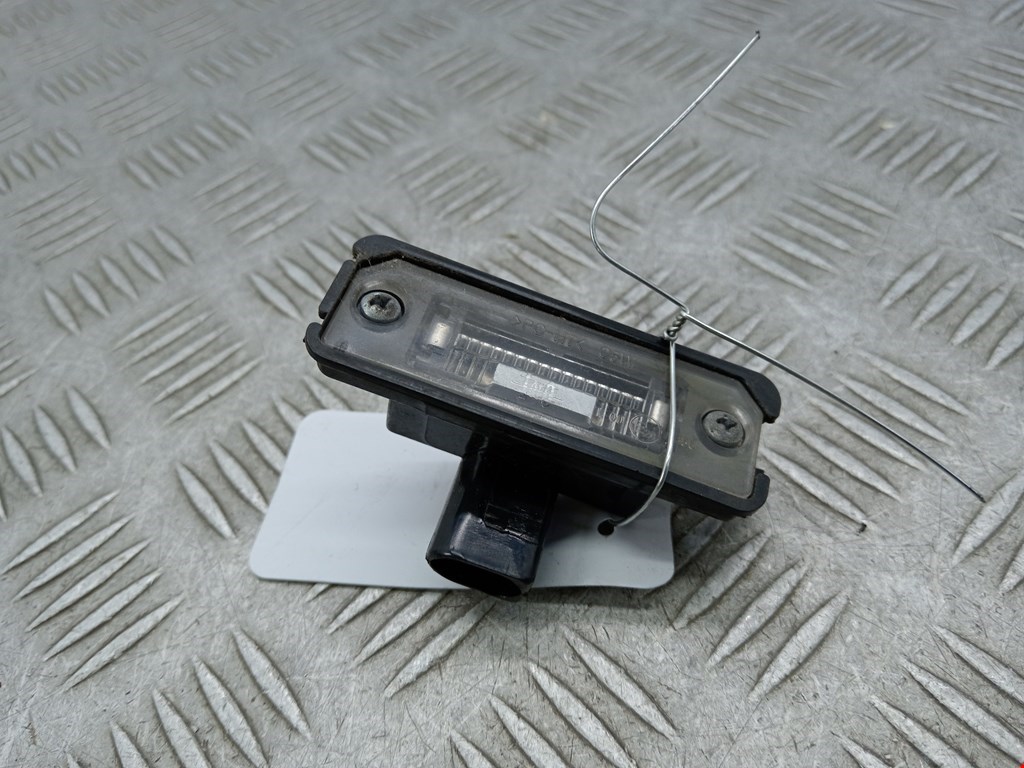 Фонарь подсветки номера VOLKSWAGEN Polo IV 2001-2009