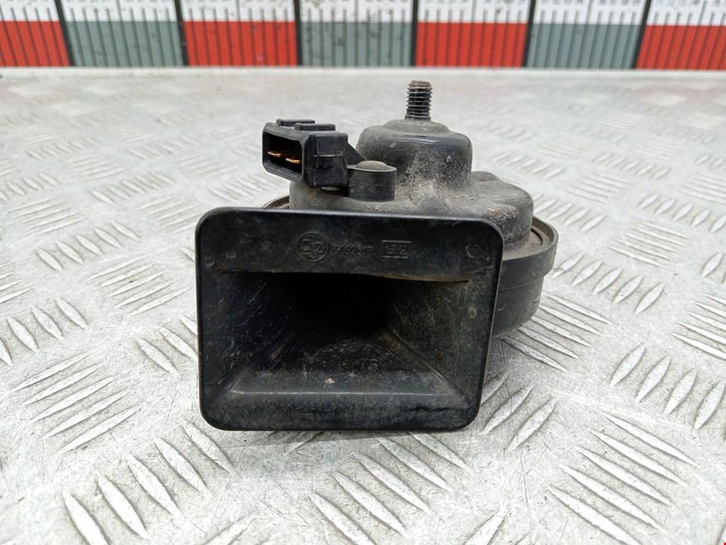 Сигнал звуковой (гудок клаксон) AUDI A3 8L 1996-2003