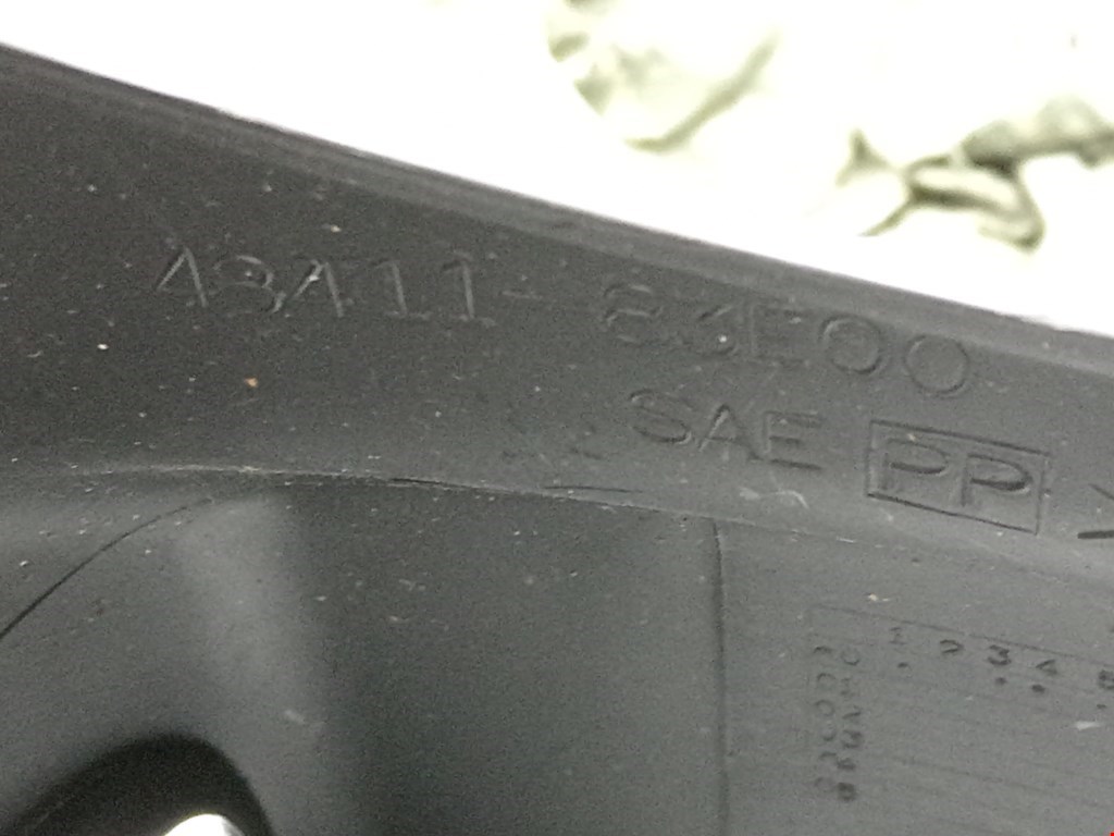 Кожух рулевой колонки SUZUKI Wagon R 1998-2003