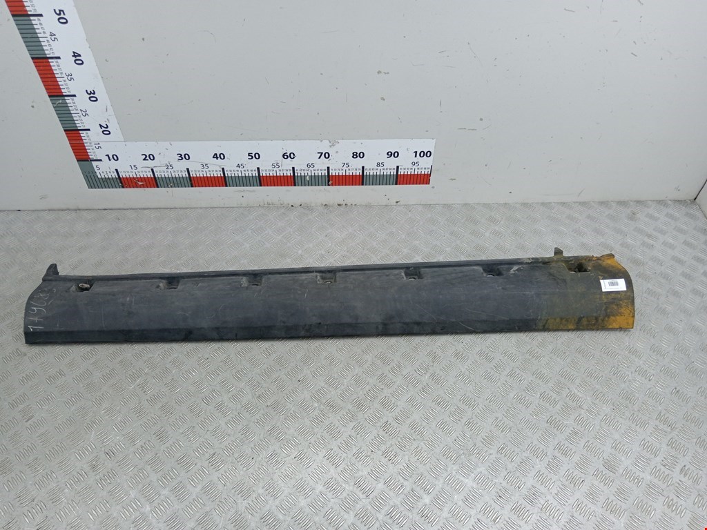 Накладка декоративная на порог правая Suzuki SX4 1 (2006-2014)