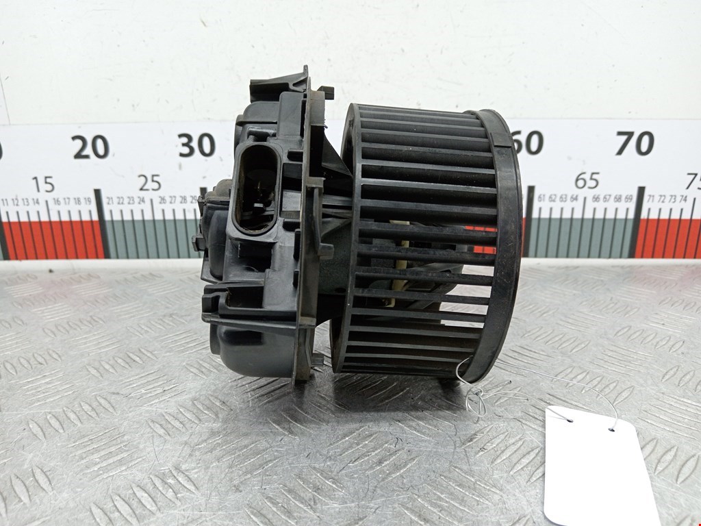 Моторчик (мотор) отопителя салона RENAULT Megane II 2002-2009