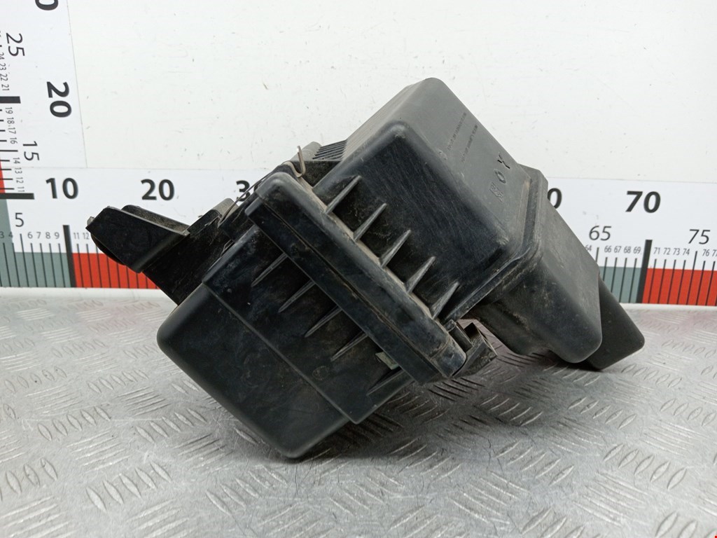 Корпус воздушного фильтра MITSUBISHI Colt Z3 2003-2012