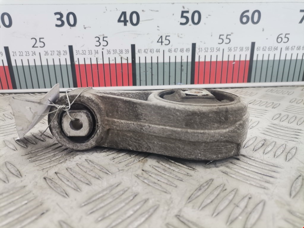 Подушка (опора) крепления двигателя Ford Focus 1 (1998-2005)