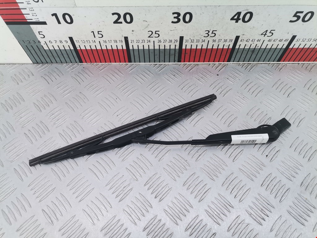 Поводок дворника задний (заднего) MITSUBISHI Space Star 1999-2006