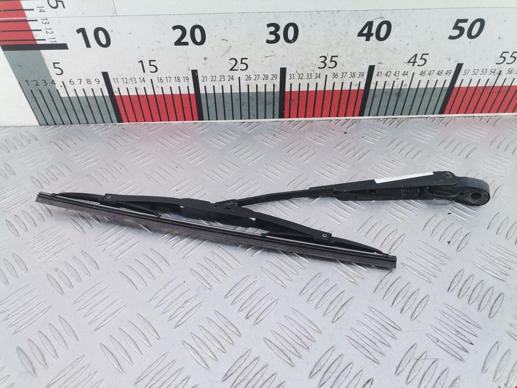 Поводок дворника задний (заднего) MITSUBISHI Space Star 1999-2006