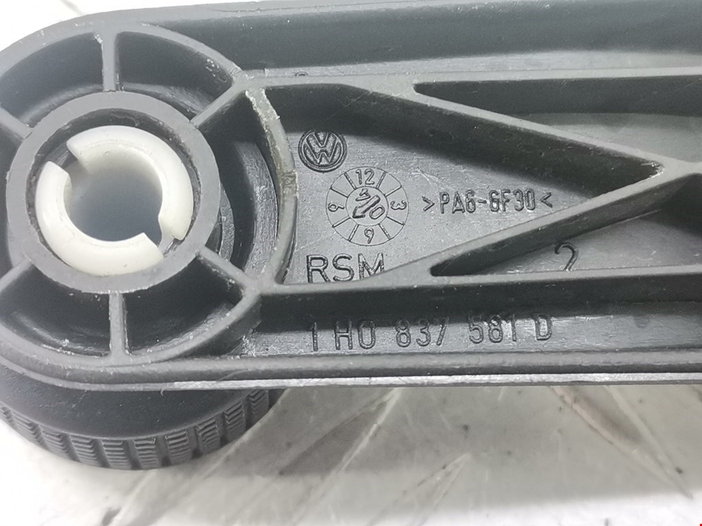 Ручка стеклоподъемника SKODA Octavia A4 1U- 1997-2010