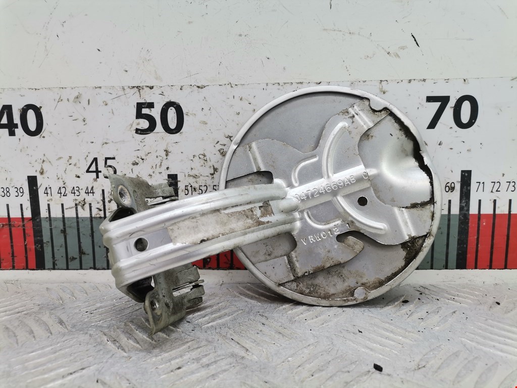 Лючок бензобака CHRYSLER PT Cruser 2000-2010