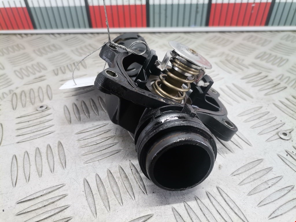 Корпус термостата BMW 5er 5 серия E39 1995-2004