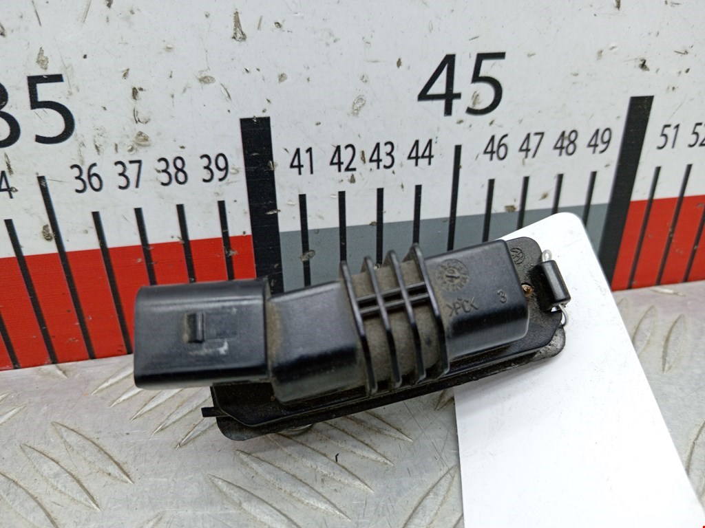 Фонарь подсветки номера VOLKSWAGEN Passat B6 2005-2011