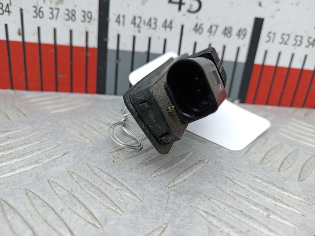 Фонарь подсветки номера VOLKSWAGEN Passat B6 2005-2011