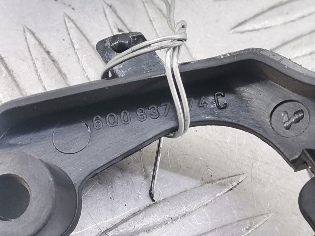 Ручка дверная передняя внутренняя правая VOLKSWAGEN Polo IV 2001-2009