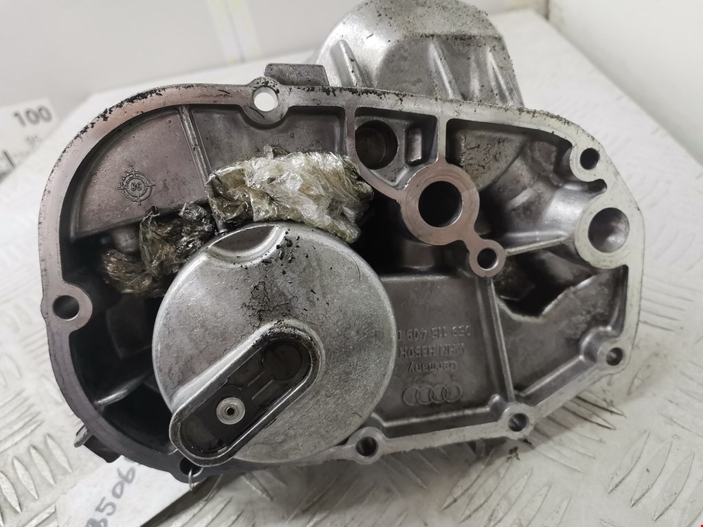 Корпус масляного фильтра AUDI A4 B5 1995-2001