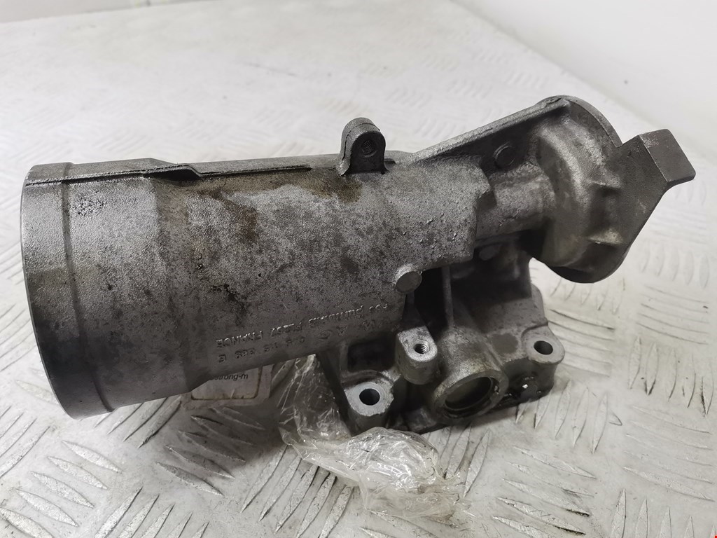 Корпус масляного фильтра VOLKSWAGEN Touran 2003-2010