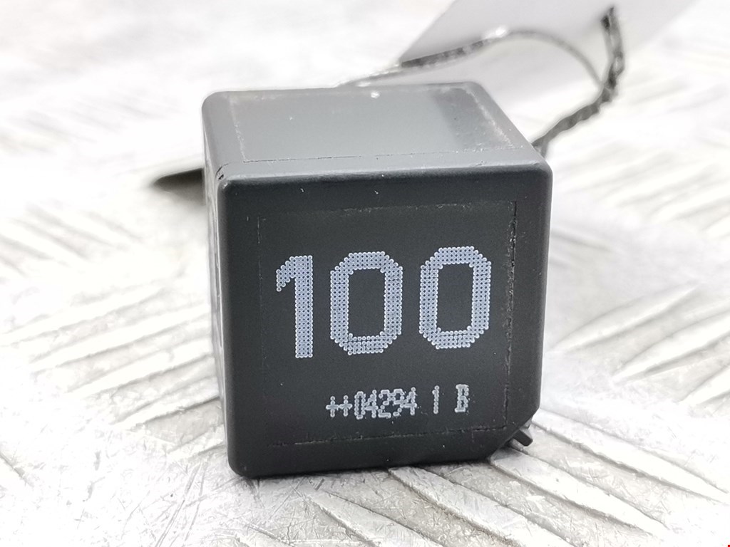 Реле SKODA Octavia A4 1U- 1997-2010