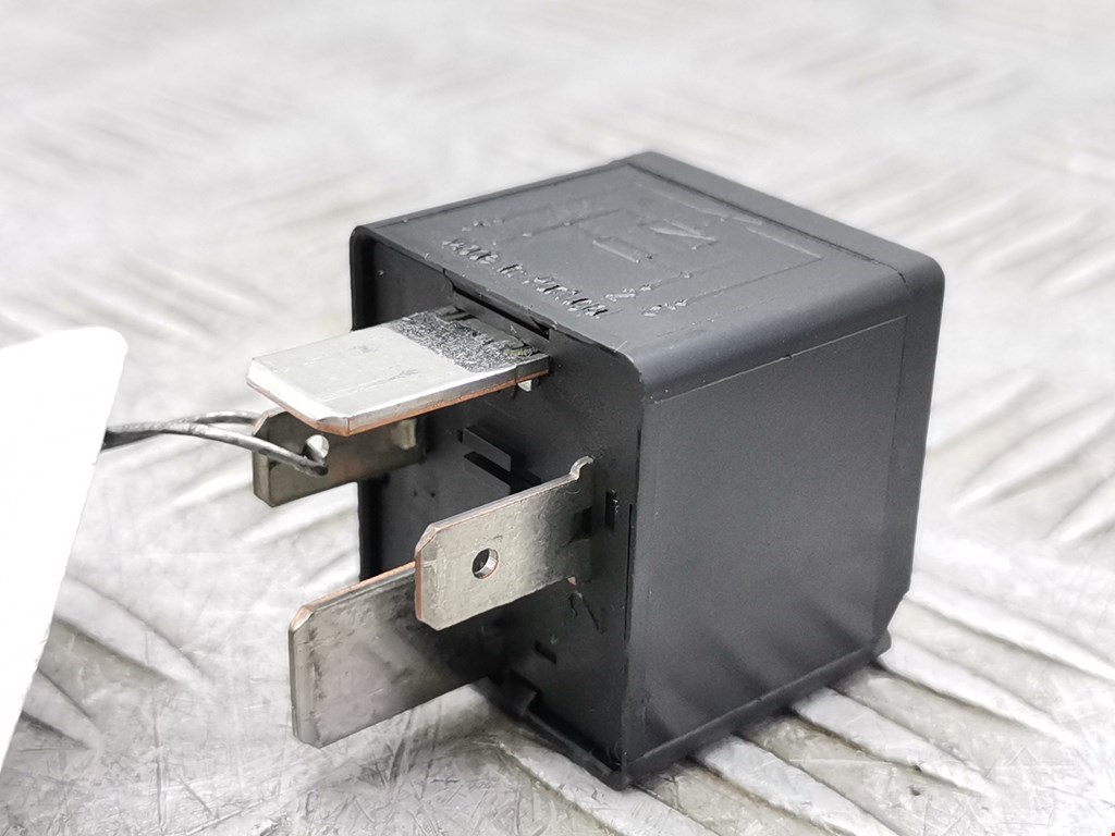 Реле SKODA Octavia A4 1U- 1997-2010