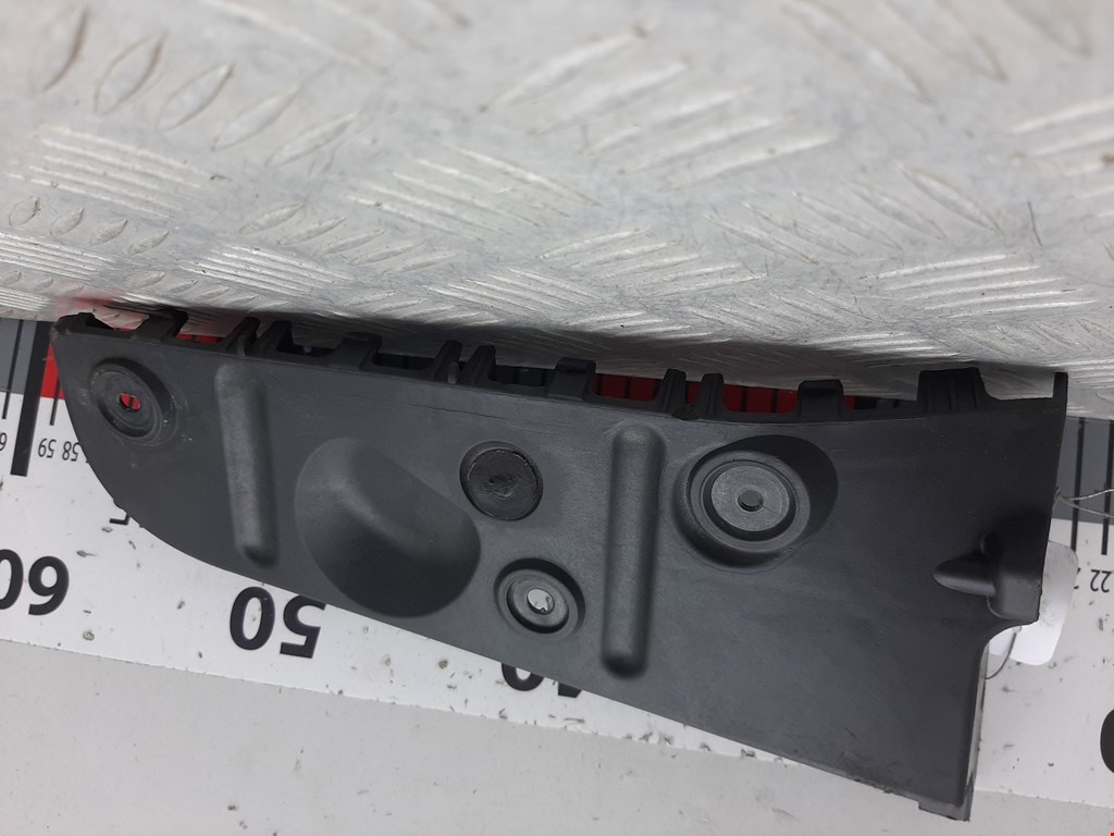 Кронштейн заднего бампера левый правый AUDI A4 B6 2001-2005