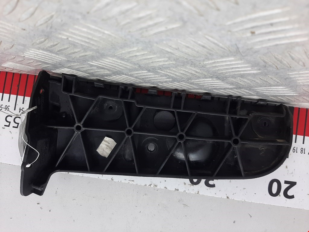 Кронштейн заднего бампера левый правый AUDI A4 B6 2001-2005