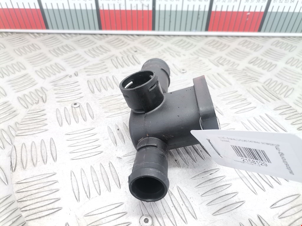 Тройник системы охлаждения VOLKSWAGEN Touran 2003-2010