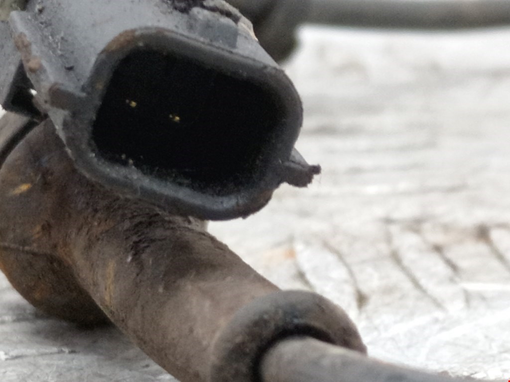 Датчик ABS передний левый RENAULT Megane II 2002-2009