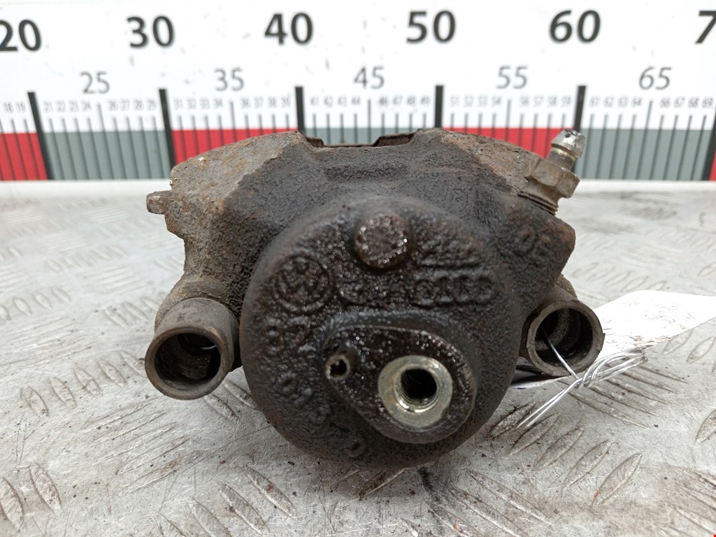 Суппорт передний правый VOLKSWAGEN Golf IV 1997-2003