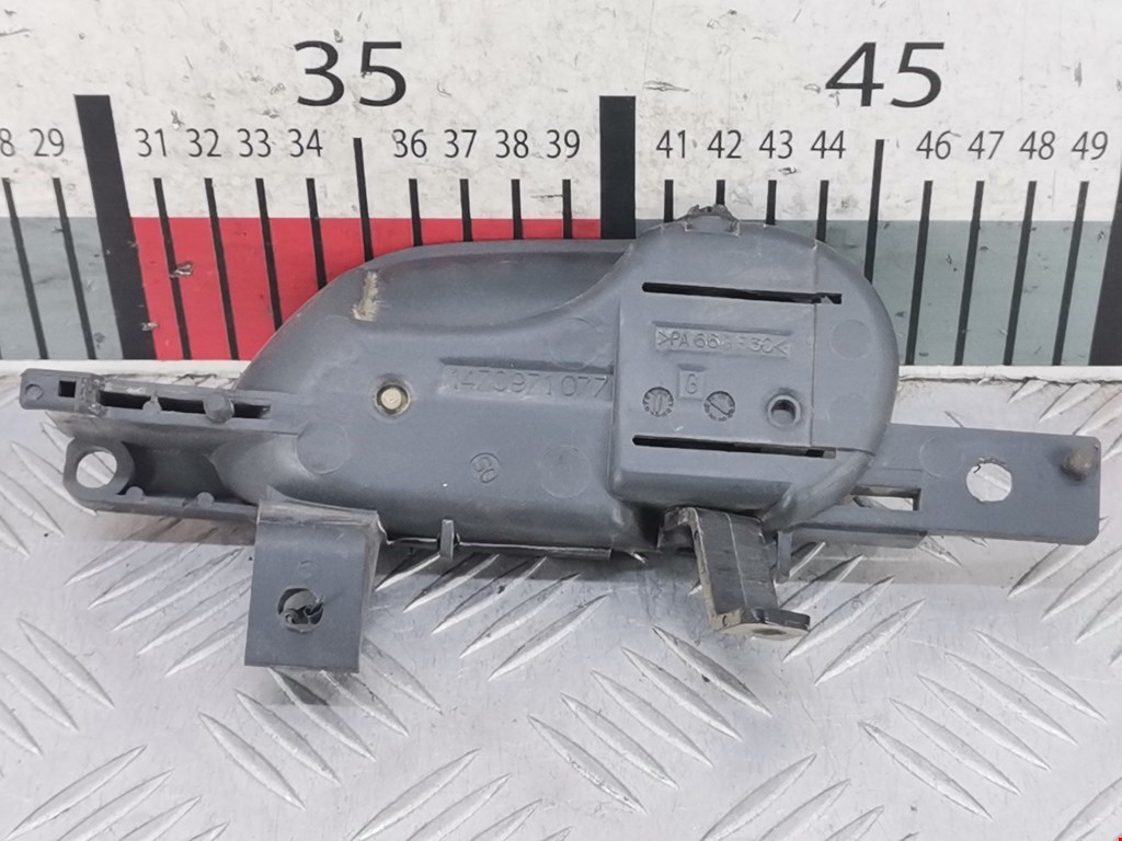 Ручка дверная передняя внутренняя левая PEUGEOT Expert I 1995-2007