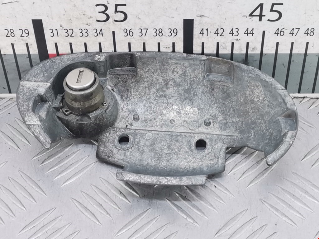 Вставка замка багажника OPEL Meriva A 2003-2010