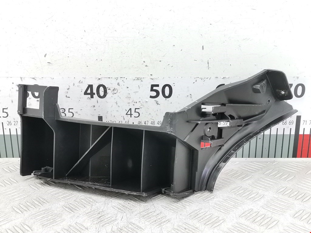 Кронштейн заднего бампера левый правый VOLKSWAGEN Polo IV 2001-2009