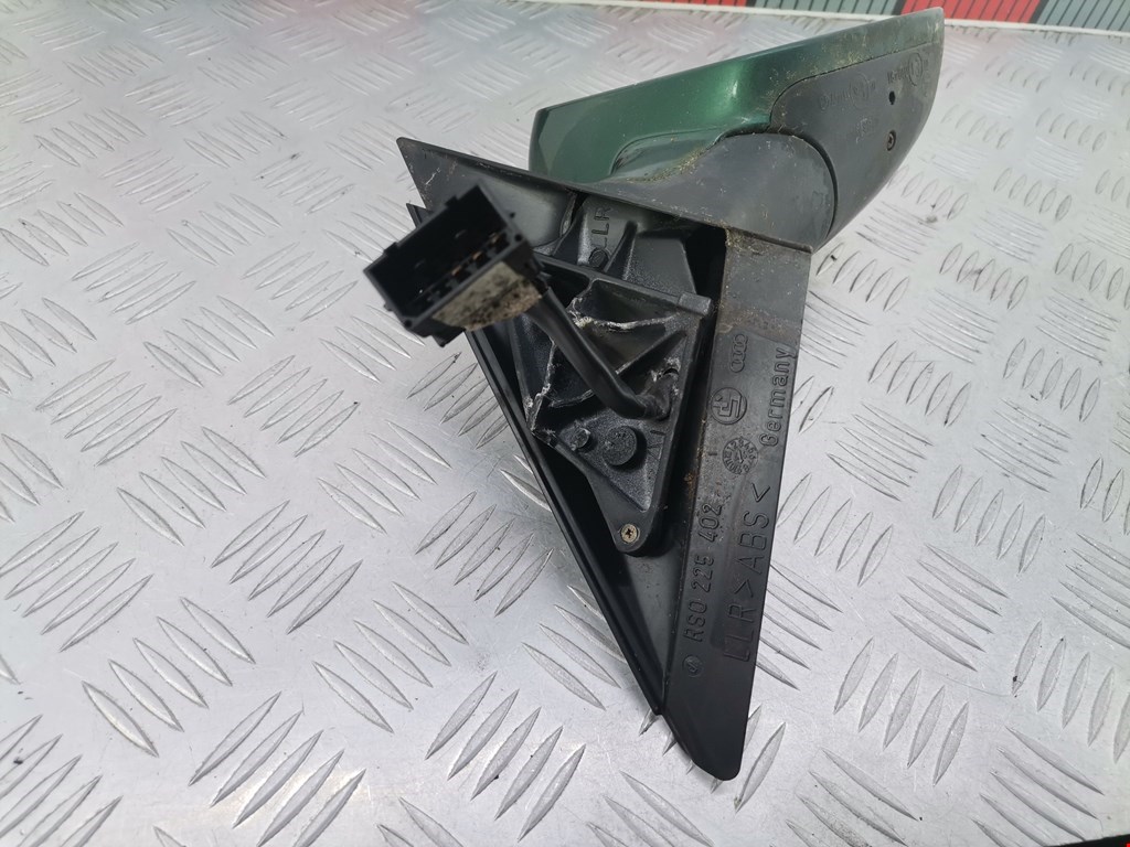 Зеркало правое AUDI A4 B5 1995-2001
