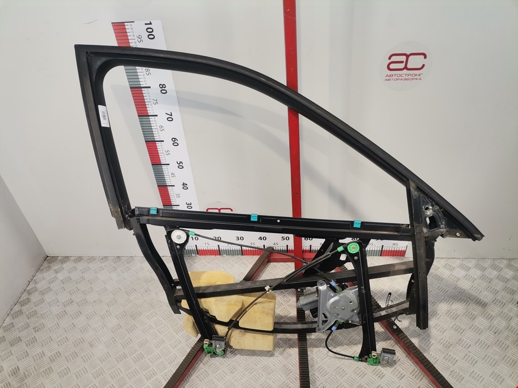 Стеклоподъемник передний правый AUDI A4 B5 1995-2001