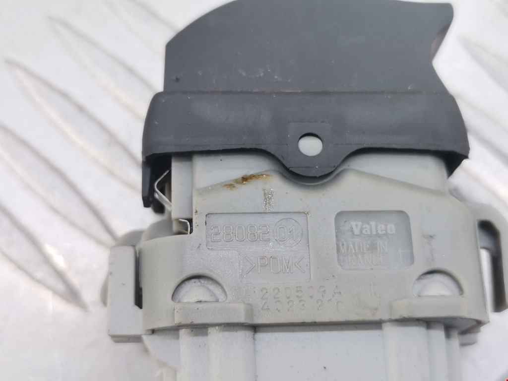 Кнопка стеклоподъемника RENAULT Espace 2003-2014