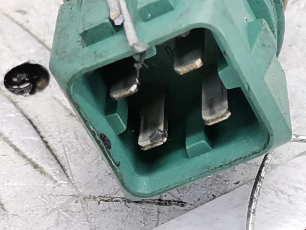 Датчик температуры (охлаждающей жидкости) VOLKSWAGEN Passat B5 1997-2005