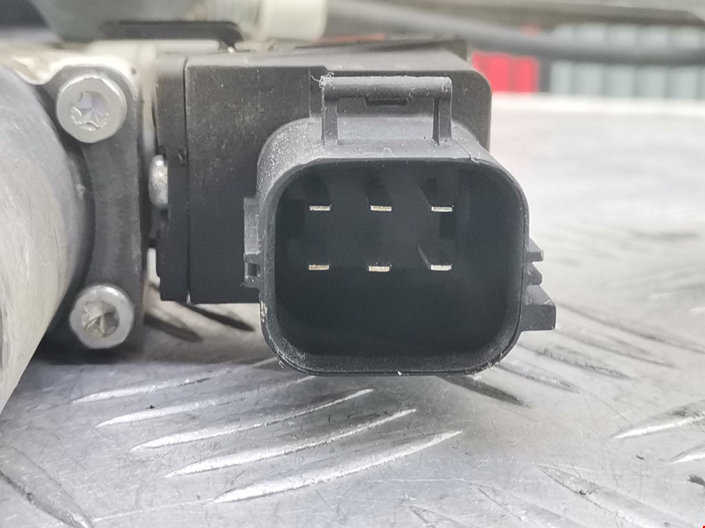 Стеклоподъемник передний правый MITSUBISHI Colt Z3 2003-2012