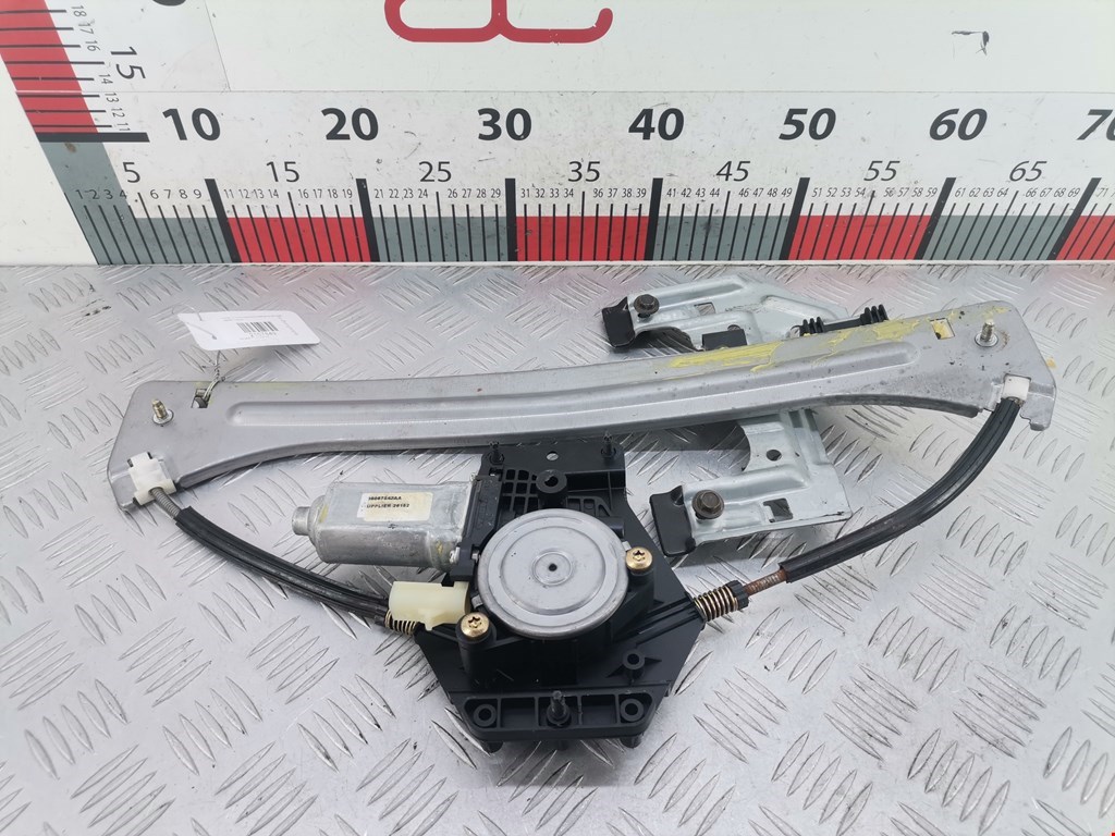 Стеклоподъемник задний правый CHRYSLER PT Cruser 2000-2010