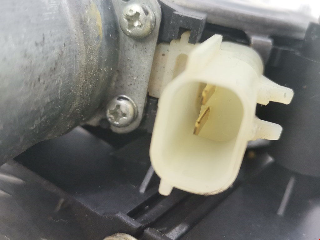 Стеклоподъемник задний правый CHRYSLER PT Cruser 2000-2010