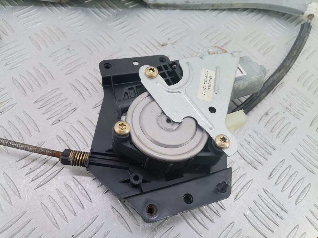 Стеклоподъемник передний правый CHRYSLER PT Cruser 2000-2010