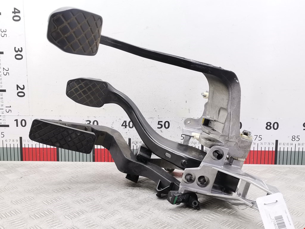 Блок педалей (педальный узел) AUDI A4 B5 1995-2001