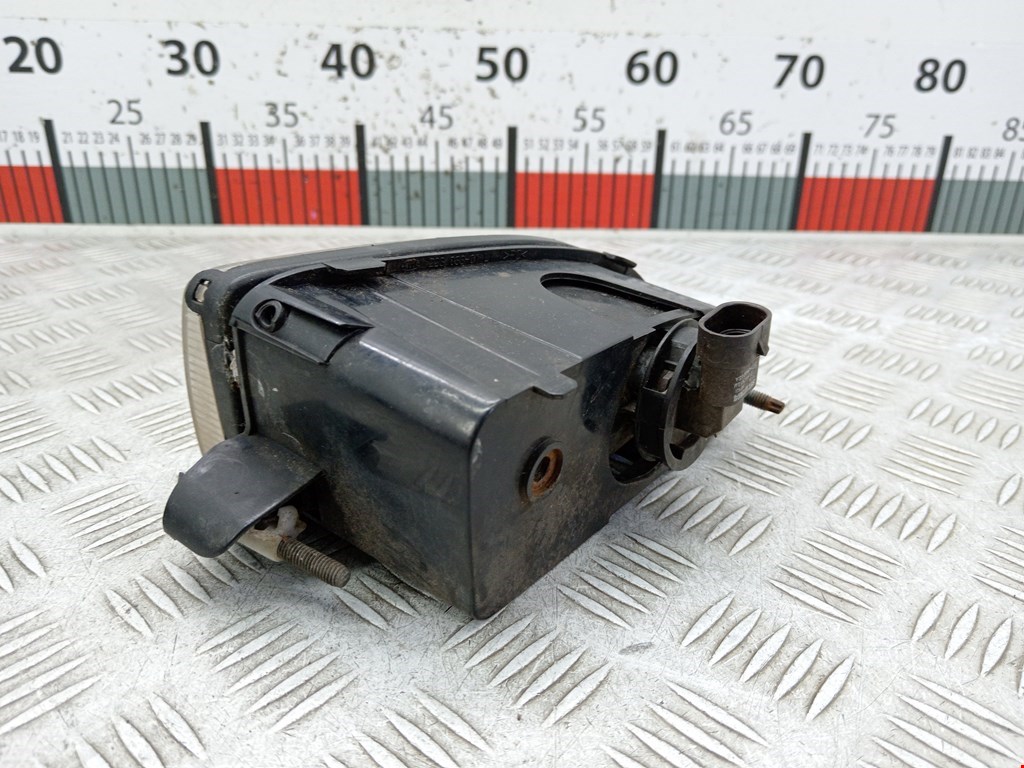 Фара противотуманная левая (ПТФ) CHRYSLER PT Cruser 2000-2010