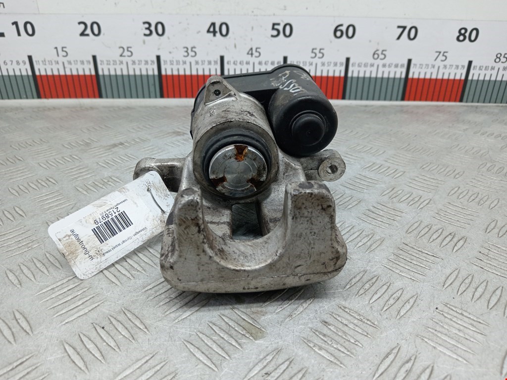 Суппорт задний левый VOLKSWAGEN Passat B6 2005-2011