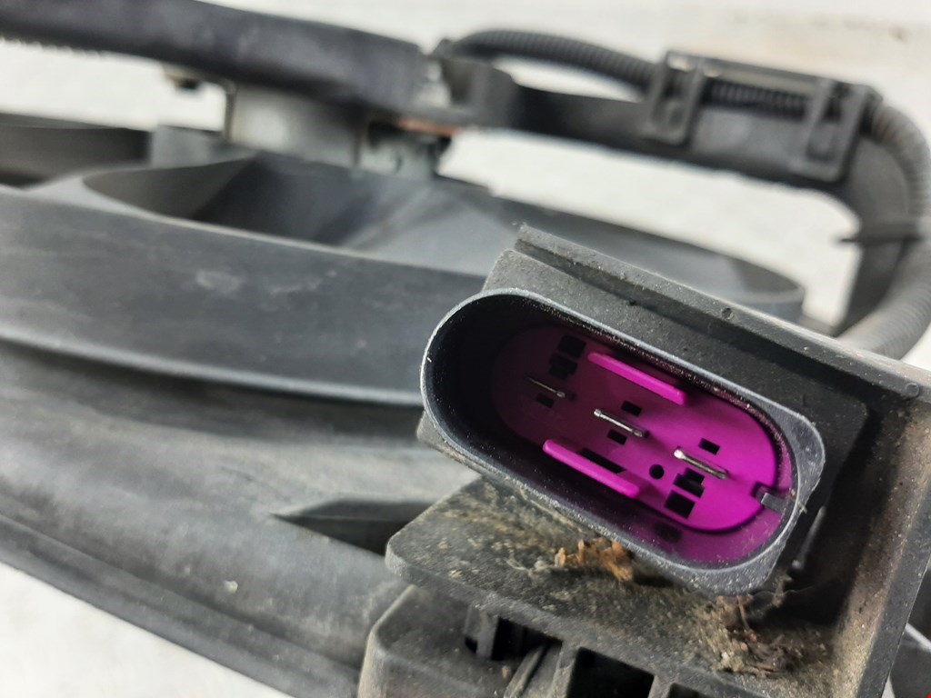 Вентилятор радиатора основного AUDI A3 8L 1996-2003