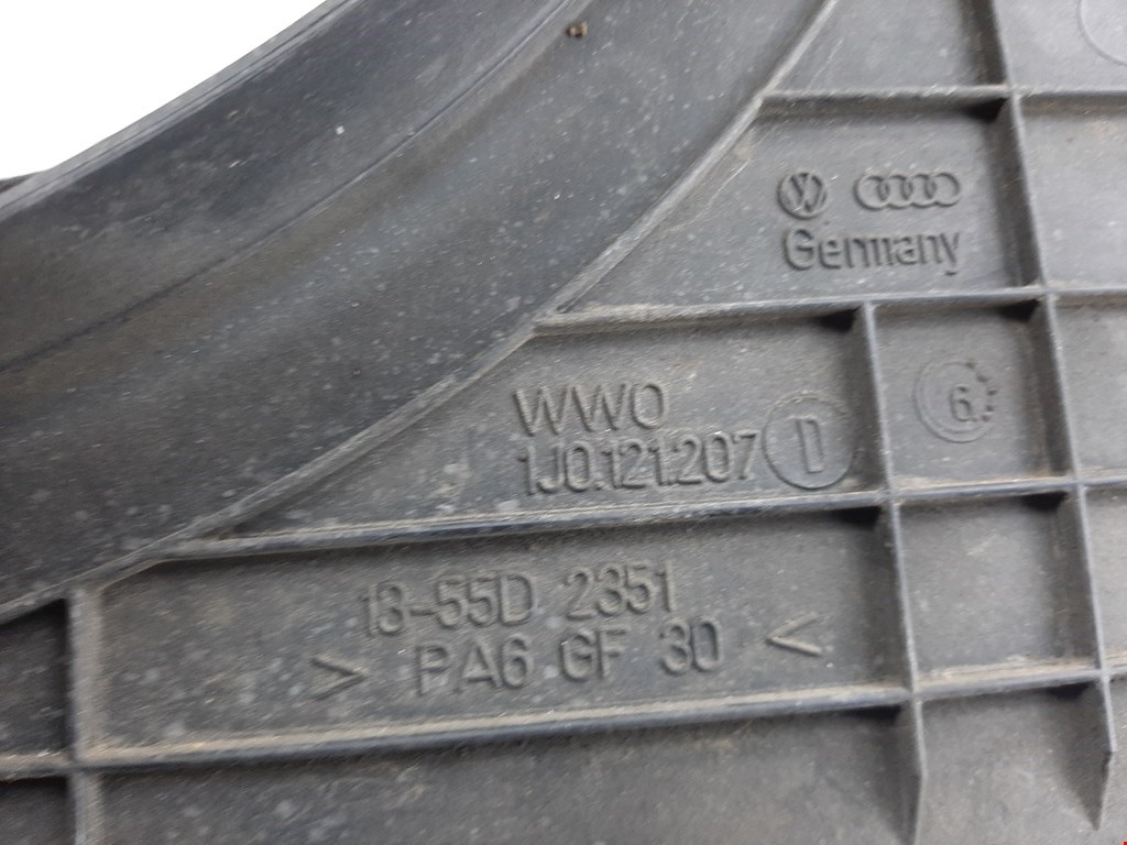 Вентилятор радиатора основного AUDI A3 8L 1996-2003