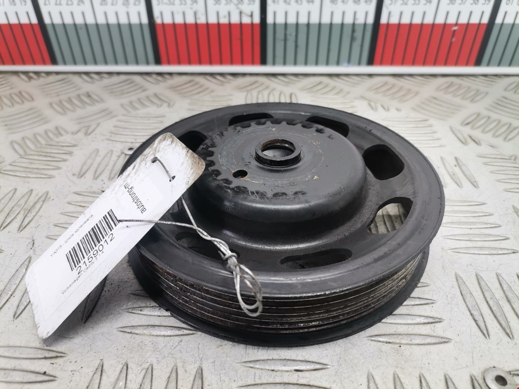 Шестерня коленвала (шкив) VOLKSWAGEN Caddy III 2004-2015