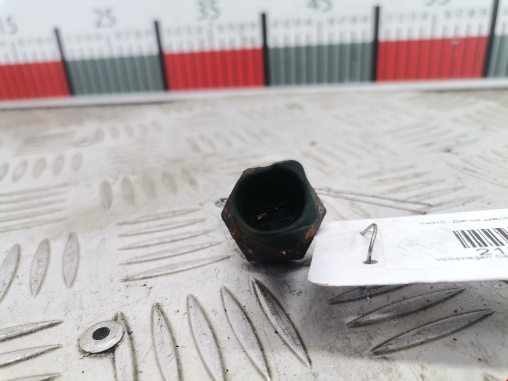 Датчик давления масла VOLKSWAGEN Caddy III 2004-2015