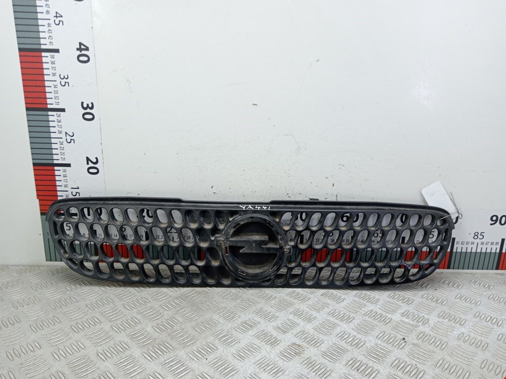 Решетка радиатора OPEL Agila A 2000-2007