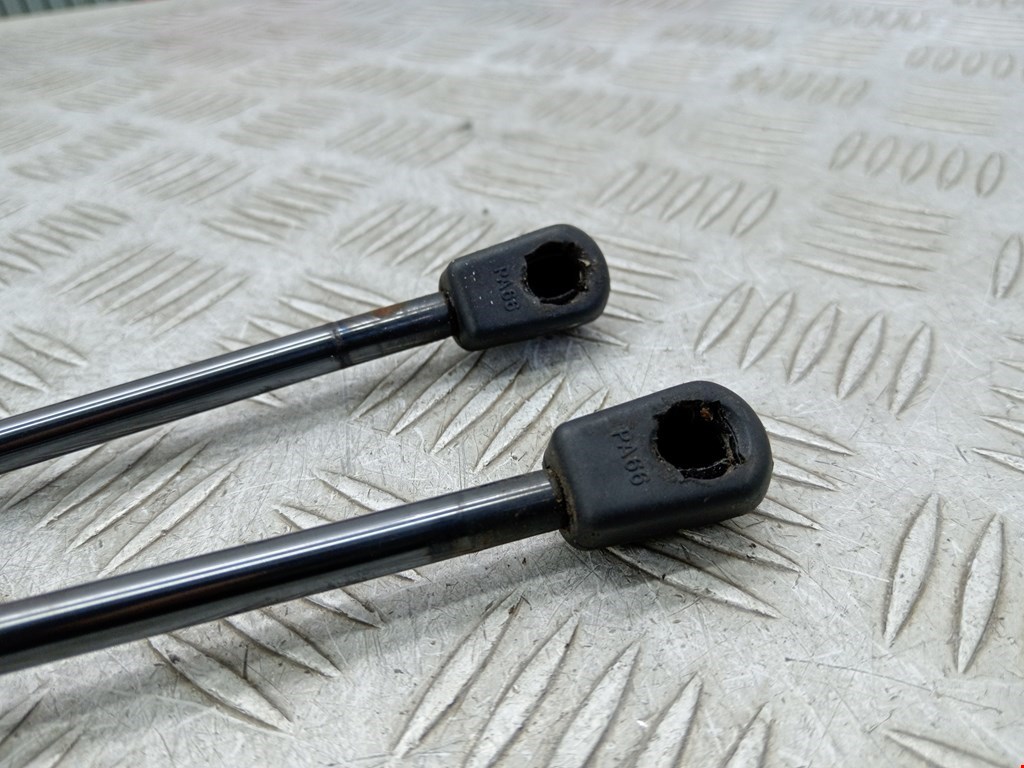 Амортизатор крышки (двери) багажника SKODA Octavia A4 1U- 1997-2010