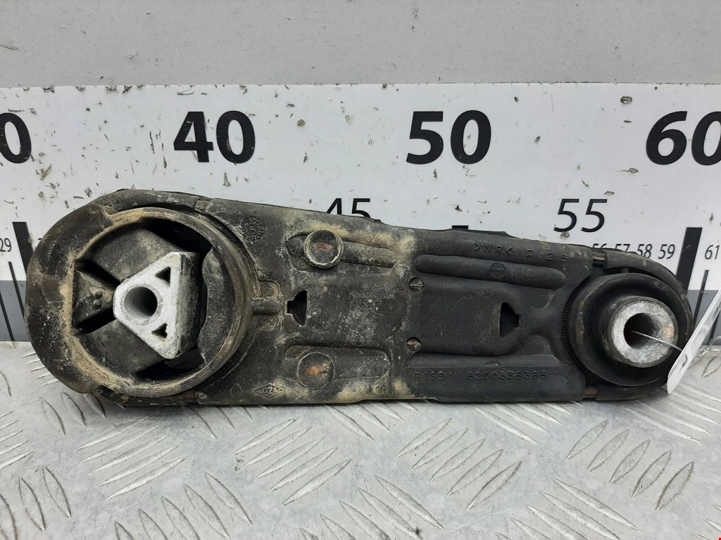 Подушка (опора) крепления КПП Renault Megane 2 (2002-2009)