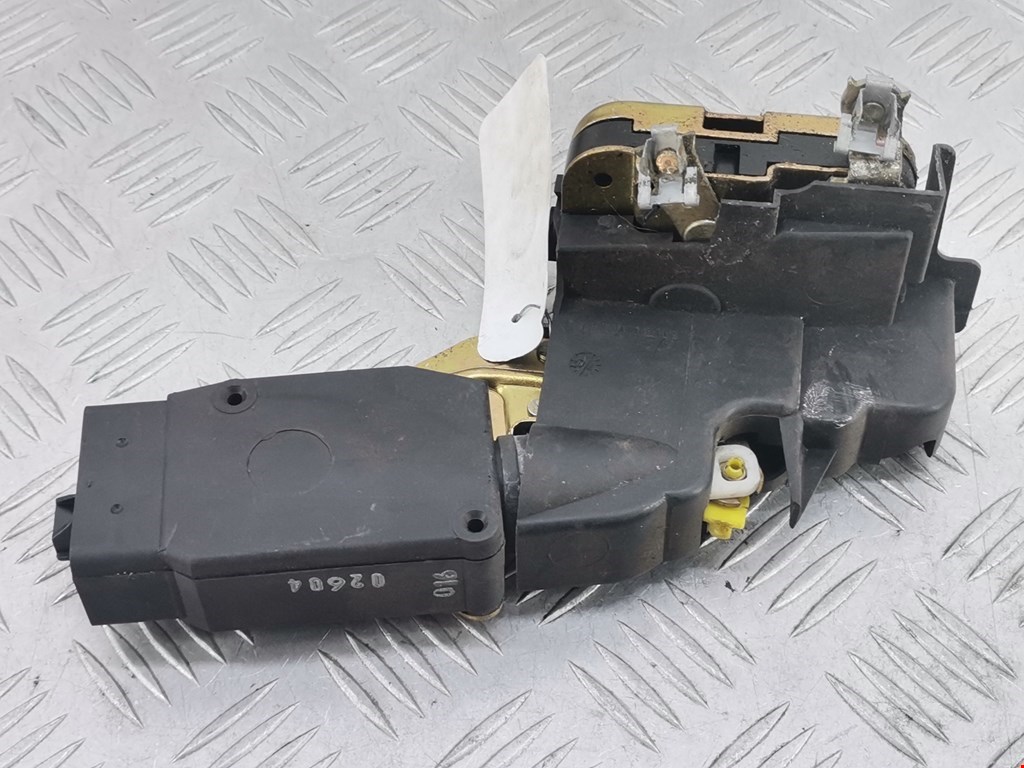 Замок двери передней правой MITSUBISHI Space Star 1999-2006